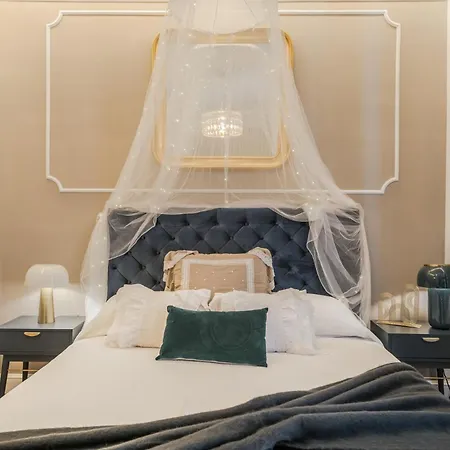 Apartament Moulin Rouge