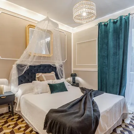 Apartament Moulin Rouge