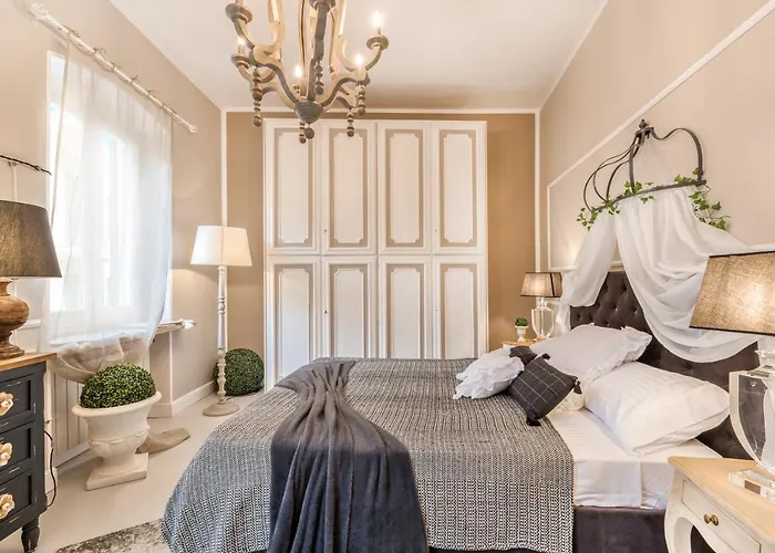 Moulin Rouge Apartman