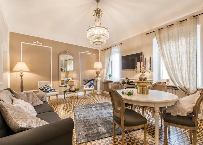 Moulin Rouge Apartman Lerici